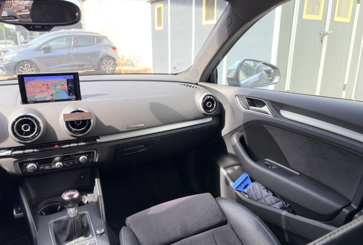 Audi S3 Berline 2.0 TFSI 300 ch quattro-Radar Ar -Entr OK-CT Ok-Jantes Alu 19 