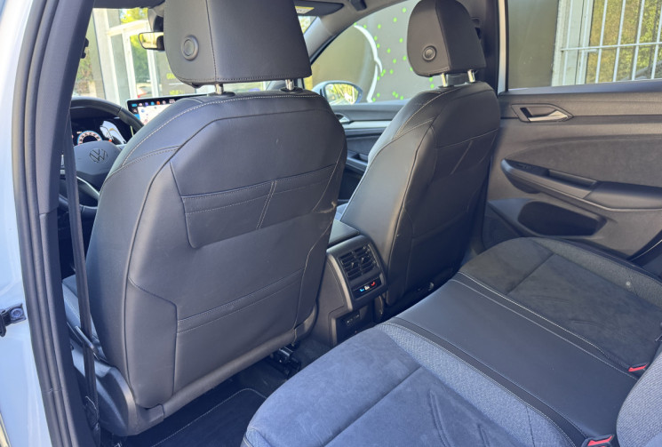 Volkswagen Golf 8.5 Edition 50 1.5 eTSi 204 DSG6 eHybrid / Garantie VW 08/28 / IQ Light / Camera 