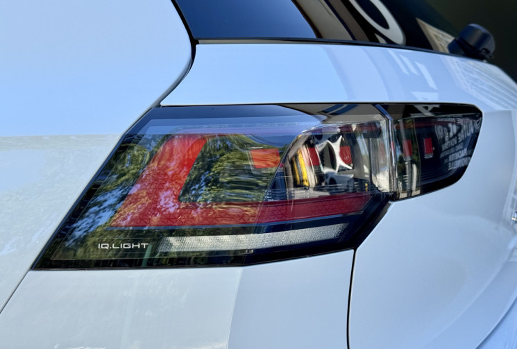 Volkswagen Golf 8.5 50 Edition 1.5 eTSi 204 DSG6 eHybrid / Garantie VW 08/28 / IQ Light / Camera 