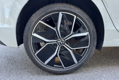 Volkswagen Golf 8.5 Edition 50 1.5 eTSi 204 DSG6 eHybrid / Garantie VW 08/28 / IQ Light / Camera 