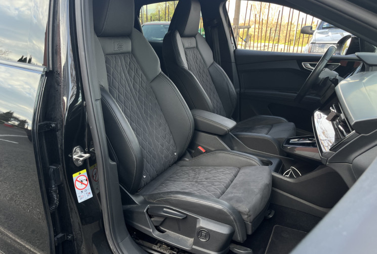 Audi Q4 S-LINE 50 QUATTRO 299