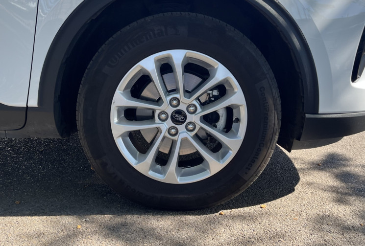 Ford Kuga Titanium 190cv Flexfuel Hybride 2.5 BVA / État neuf / 40000km / e85 hybrid