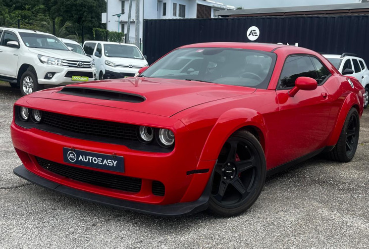 Dodge CHALLENGER 6.4 SRT 8 Coupé 2 portes 5 places 477 cv // Très peu kilométré