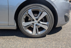 Peugeot 308 1.2 Puretech 130 Ch Féline S&S EAT6 5p