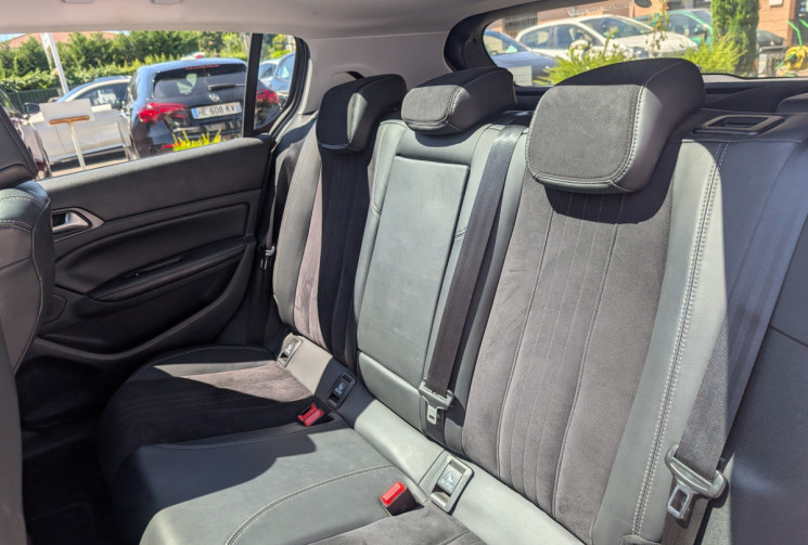 Peugeot 308 1.2 Puretech 130 Ch Féline S&S EAT6 5p