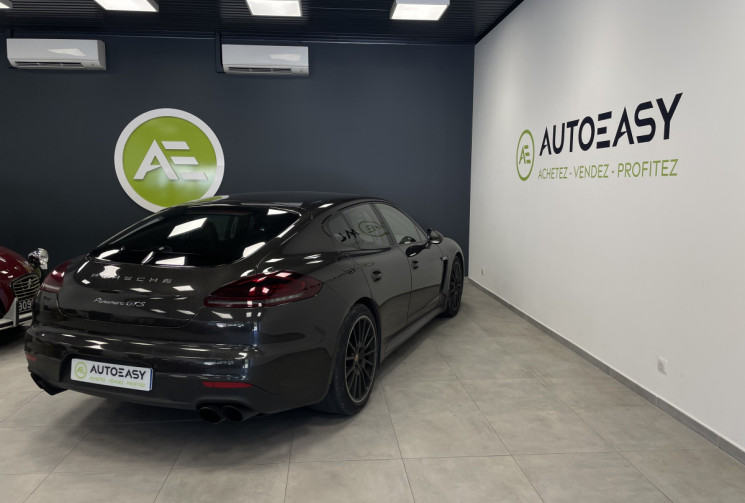 Porsche Panamera GTS PDK 