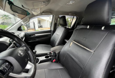 Toyota HILUX 2.4 Pickup double cabine AWD 150 cv // Peu kilométré // boite manuelle