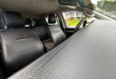 Toyota HILUX 2.4 Pickup double cabine AWD 150 cv // Peu kilométré // boite manuelle