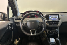 Peugeot 208 1.2 82 ch Active Distribution 2025 historique disponible