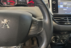 Peugeot 208 1.2 82 ch Active Distribution 2025 historique disponible