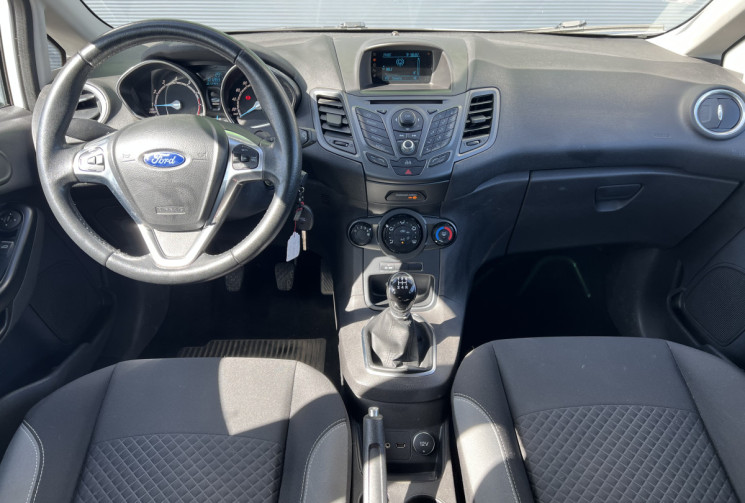 Ford Fiesta VI 5 portes 1.0 SCTi EcoBoost 100 cv EDITION / DISTRIBUTION OK
