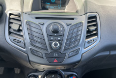 Ford Fiesta VI 5 portes 1.0 SCTi EcoBoost 100 cv EDITION / DISTRIBUTION OK