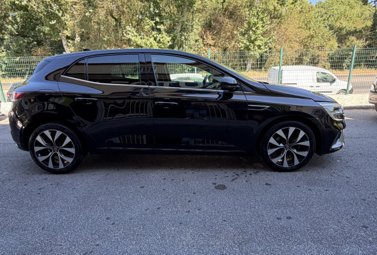 Renault Megane IV RS LINE 1.3 TCE 140 FAP EDC 7 / 1ER MAIN / ENTRETIEN A JOUR