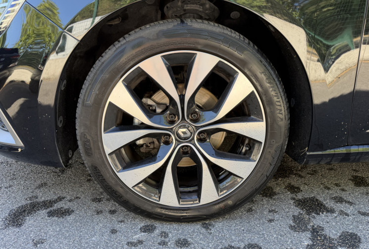 Renault Megane IV RS LINE 1.3 TCE 140 FAP EDC 7 / 1ER MAIN / ENTRETIEN A JOUR