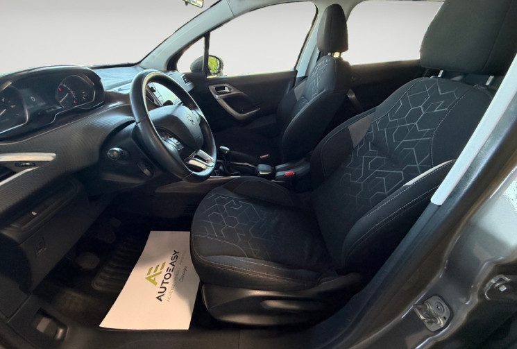 Peugeot 2008 1.2 VTi 82Ch Access / RADAR AR / BLUETOOTH / GPS 