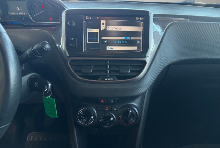 Peugeot 2008 1.2 VTi 82Ch Access / RADAR AR / BLUETOOTH / GPS 