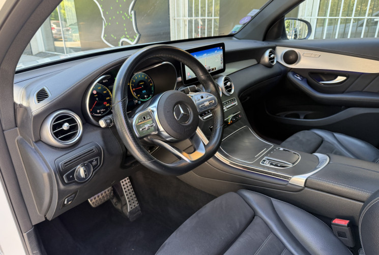 Mercedes GLC Coupé AMG Line 300e 320 4Matic 9G-Tronic / Toit ouvrant / Carplay / 360° / Siege chauff