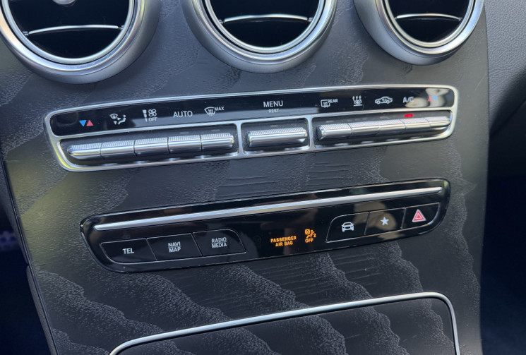 Mercedes GLC Coupé AMG Line 300e 320 4Matic 9G-Tronic / Toit ouvrant / Carplay / 360° / Siege chauff
