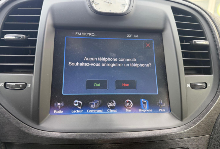 Lancia THEMA 3.0 V6 190Ch