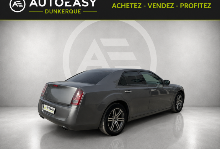 Lancia THEMA 3.0 V6 190Ch