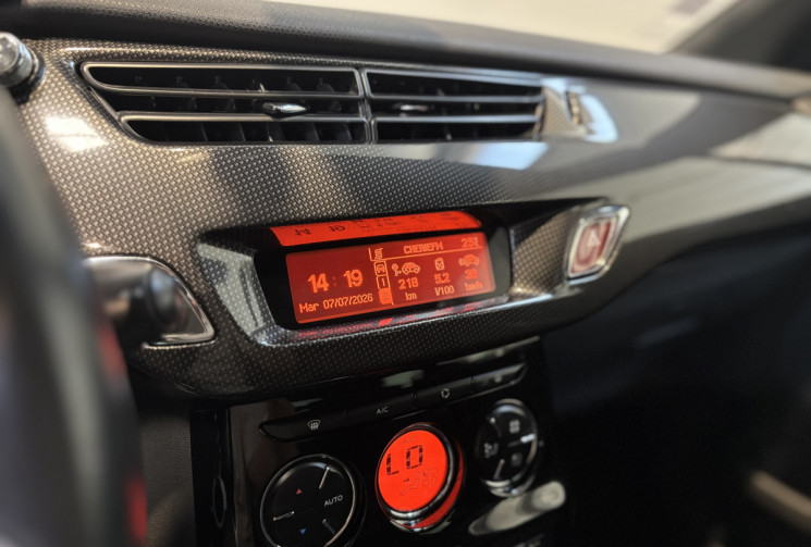 Citroën DS3 1.6 HDi 110 FAP Sport Chic / Historique d'entretien disponible