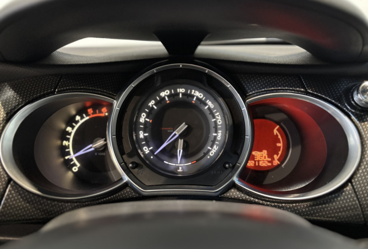 Citroën DS3 1.6 HDi 110 FAP Sport Chic / Historique d'entretien disponible