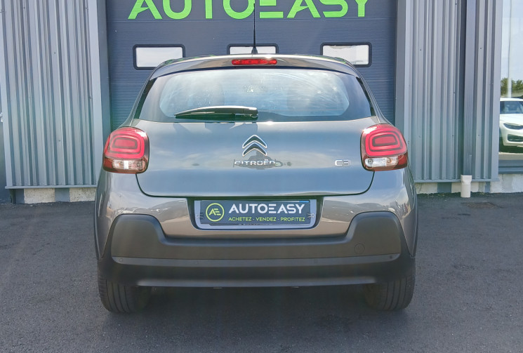 Citroën C3 1.2 THP 110 cv SHINE / DISTRIBUTION OK / CARPLAY