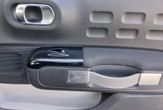 Citroën C3 1.2 THP 110 cv SHINE / DISTRIBUTION OK / CARPLAY