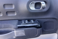 Citroën C3 1.2 THP 110 cv SHINE / DISTRIBUTION OK / CARPLAY