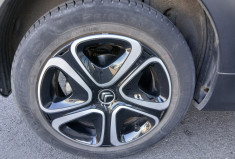 Citroën C3 1.2 THP 110 cv SHINE / DISTRIBUTION OK / CARPLAY
