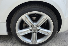 Audi TT 2.0 TFSI 211 cv QUATTRO S-TRONIC  / ENTRETIEN  A JOUR / FACTURES DEPUIS ORIGINE