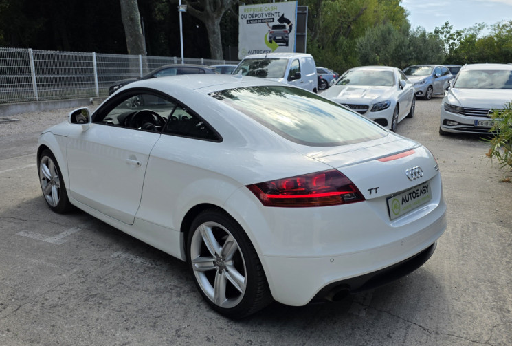Audi TT 2.0 TFSI 211 cv QUATTRO S-TRONIC  / ENTRETIEN  A JOUR / FACTURES DEPUIS ORIGINE