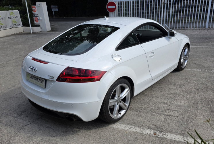 Audi TT 2.0 TFSI 211 cv QUATTRO S-TRONIC  / ENTRETIEN  A JOUR / FACTURES DEPUIS ORIGINE