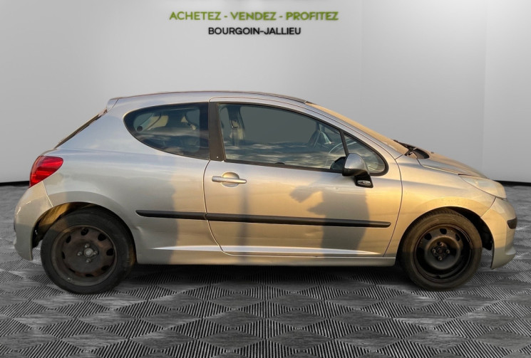 Peugeot 207 1.6 HDI / 90 CH