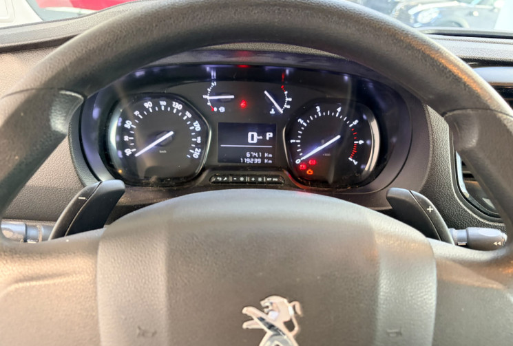 Peugeot Expert III standard M 2.0l Blue HDI 180cv PREMIUM - TVA RECUP - Boite Auto -