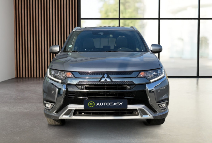Mitsubishi OUTLANDER 2.4 PHEV 4WD INSTYLE HYBRID /TOIT OUVRANT/CAMERA/CARPLAY/HAYON ELECTRIQUE
