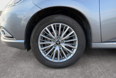 Mitsubishi OUTLANDER 2.4 PHEV 4WD INSTYLE HYBRID /TOIT OUVRANT/CAMERA/CARPLAY/HAYON ELECTRIQUE