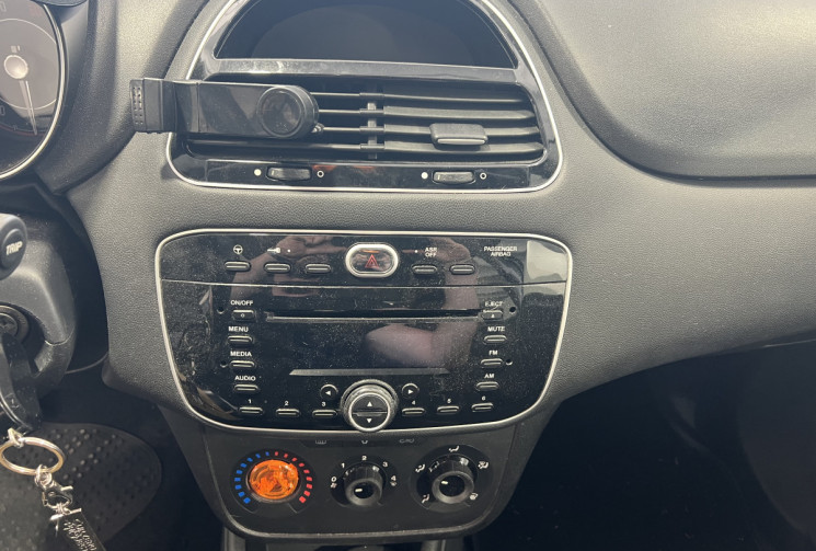 FIAT Punto  1.2 69 Italia / Distribution OK