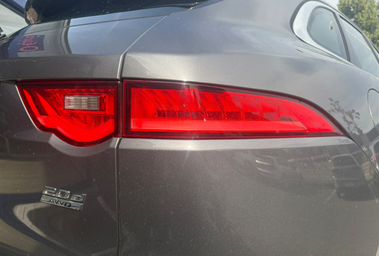 Jaguar F-Pace 2.0 179 20d Turbo Portfolio MOTEUR NEUF