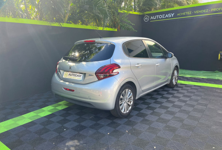 Peugeot 208  I Phase 2 1.2 THP 12V EAT6 S&S 110 cv ALLURE