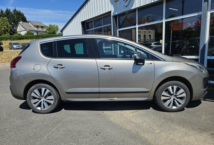 Peugeot 3008 I PH2 1.6 BLUEHDI 120 STYLE BVM