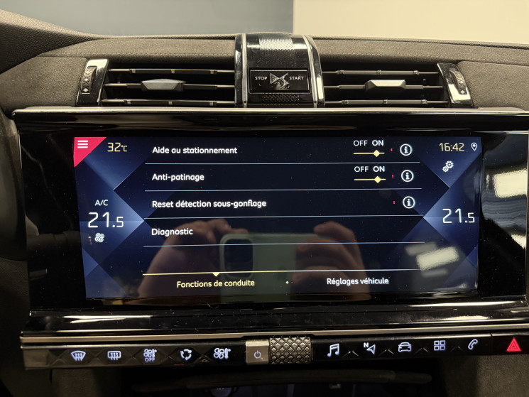 DS DS 7 Crossback DS 7 Crossback 2.0 Blue HDi 180 Performance Line/ Suivie DS / Attelage