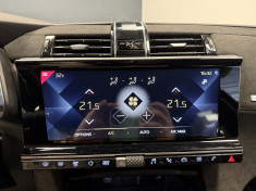 DS DS 7 Crossback DS 7 Crossback 2.0 Blue HDi 180 Performance Line/ Suivie DS / Attelage