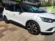Renault GRAND SCENIC IV 1.7 dCi 120 cv / INTENS / SUIVI RENAULT