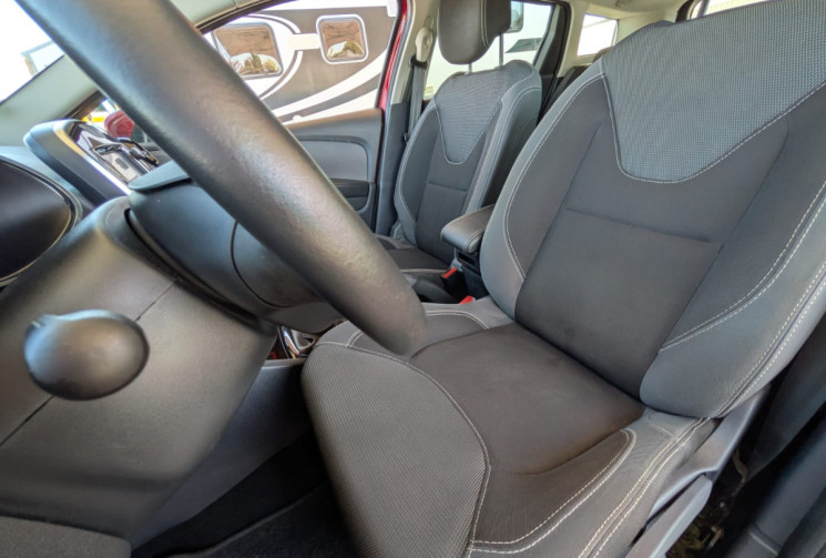 Renault Clio IV ESTATE PHASE 2 1.5 DCI 90 BUSINESS / GARANTIE 12 MOIS 