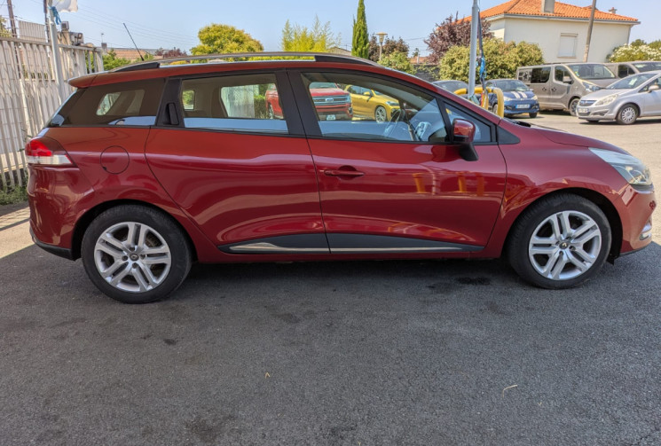 Renault Clio IV ESTATE PHASE 2 1.5 DCI 90 BUSINESS / GARANTIE 12 MOIS 