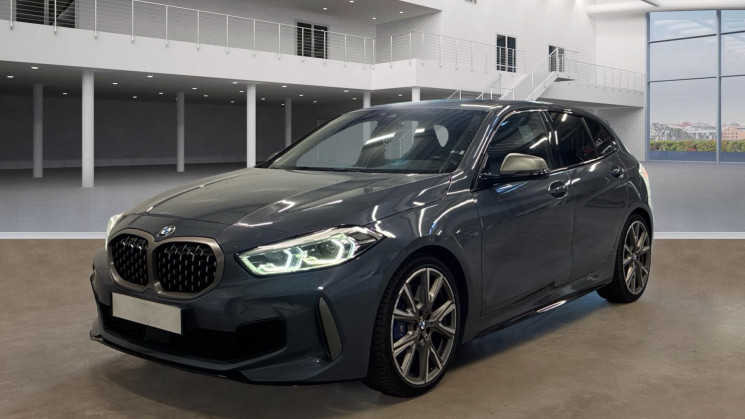 BMW Série 1  M135i xDrive 2.0 i 16V 306 