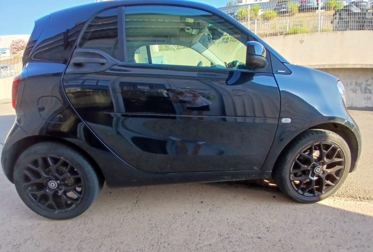 SMART Fortwo 1.0 i 12V Coupé twinamic S&S 71 PASSION