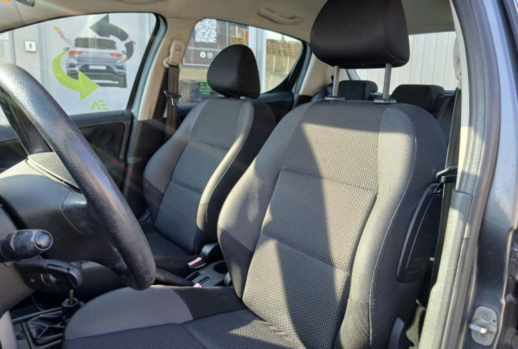 Peugeot 207+ 1.4i 75 