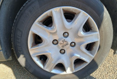 Peugeot 207+ 1.4i 75 